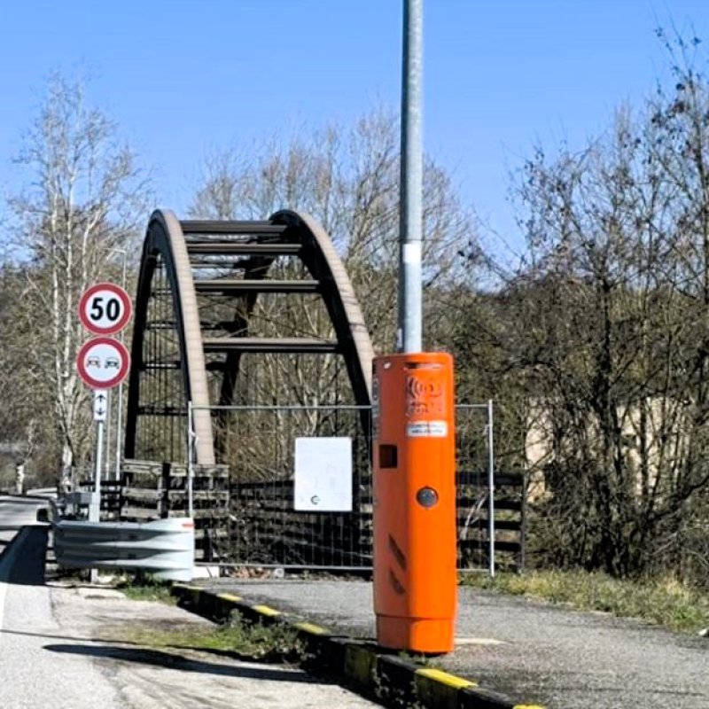 Vecchia passerella pedonale