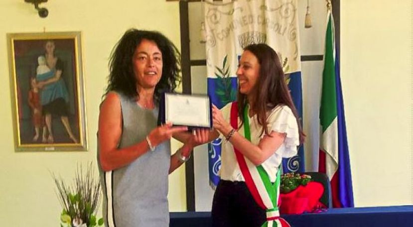 Il Sindaco Velia Nazzarro con il Presidente del Real Carsoli Alessandra Testa