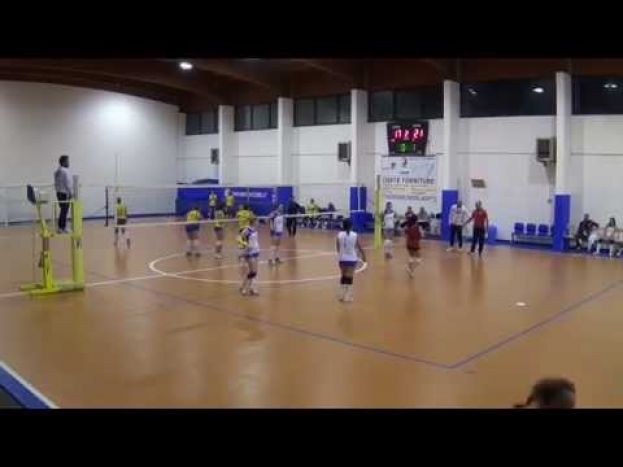 VOLLEY CARSOLI VS A.S.D.COLONNELLA VOLLEY,CAMPIONATO DI SERIE D(VIDEO)