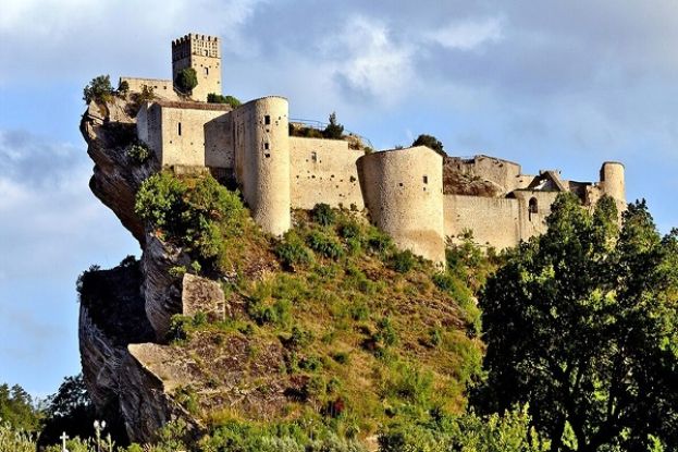 Roccascalegna
