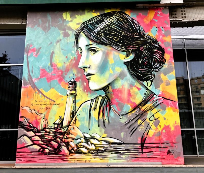 Alice Pasquini, Virginia Woolf (2022) Università La Sapienza, San Lorenzo (Sovrintendenza Capitolina)