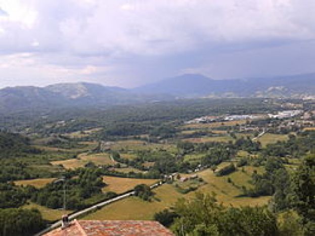 SPRIGIONAMENTI DI FETORI NELL'AREA DEL CARSEOLANO:UN PROBLEMA PERDURANTE SENZA SOLUZIONE APPARENTE