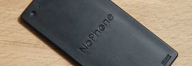 NOPHONE,E' ARRIVATO LO SMARTPHONE CHE NON FA ASSOLUTAMENTE NIENTE.ECCO A COSA SERVE