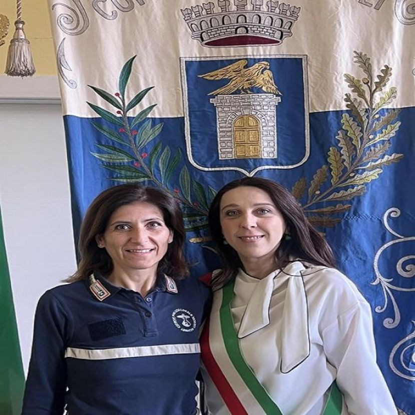 GINA BARBIERI ELA SINDACA VELIA NAZZARRO