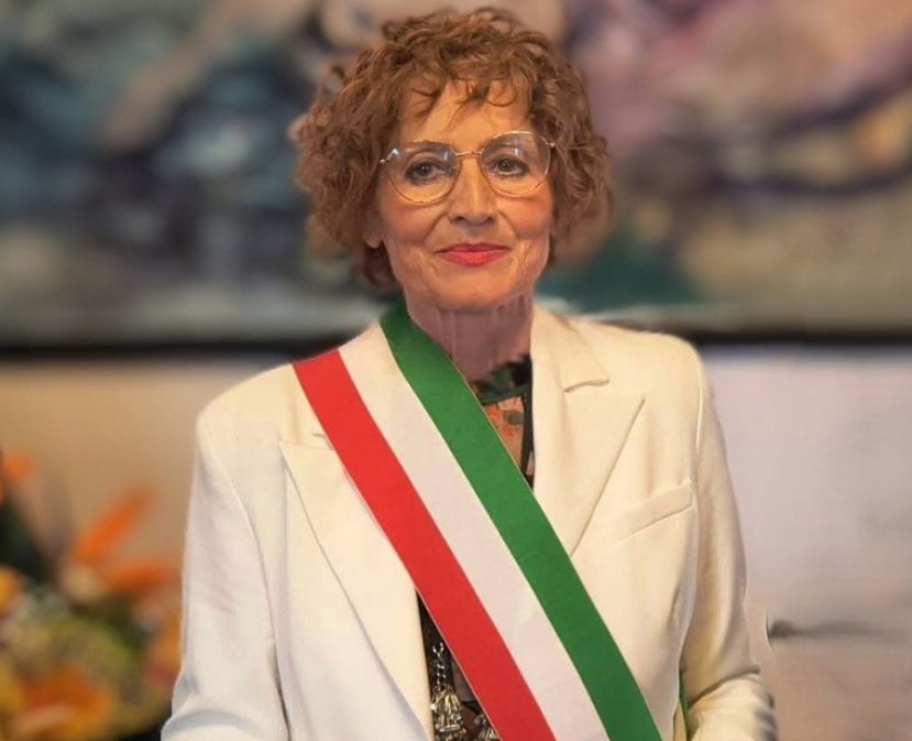 SINDACA DE ROSA