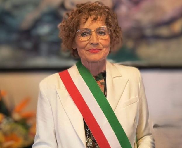 SINDACA DE ROSA