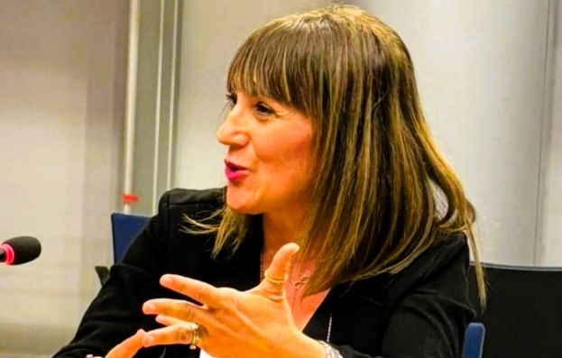 Carola Profeta