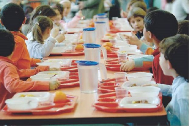 Bambini a mensa