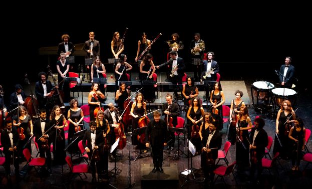 l’Orchestra Filarmonica Vittorio Calamani