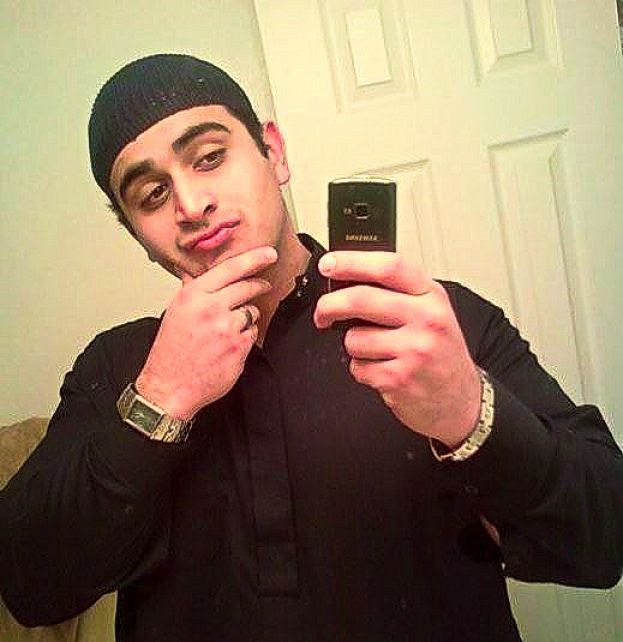 STRAGE ISLAMICA IN FLORIDA: OLTRE 50 I MORTI NEL LOCALE GAY