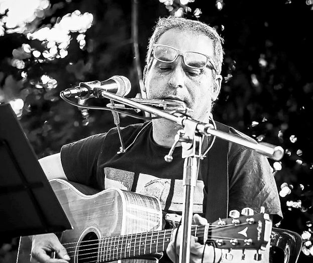 LUCA BONAFFINI TORNA A TEATRO CON "LA PROTESTA E L'AMORE TOUR 2017"