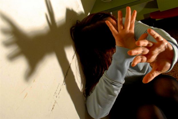 Violenza minori