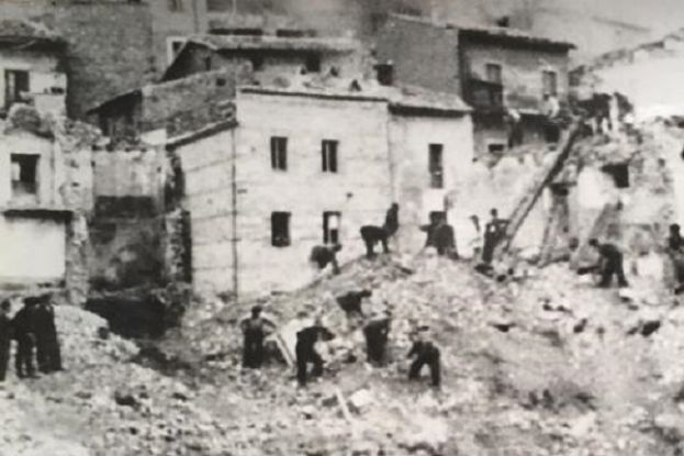 Carsoli dopo i bombardamenti