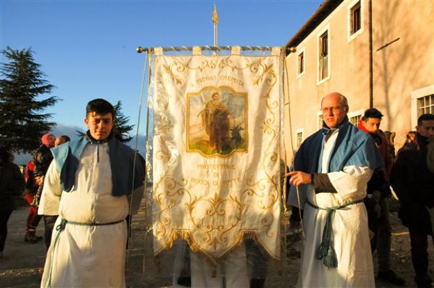 ROCCA DI BOTTE, INTERVISTA AL PRIORE DELLA CONFRATERNITA DI S. PIETRO EREMITA LUCIANO CAMERLENGO SULLA CONCLUSIONE DELLE FESTE IN ONORE DEL SANTO PATRONO