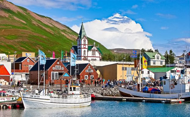 L'ISLANDA SENZA EURO E' IN SPAVENTOSA CRESCITA ECONOMICA