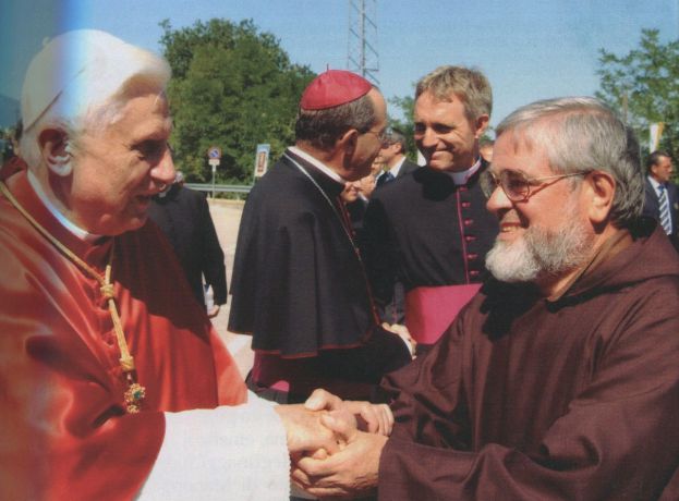 Papa Benedetto XVI e Padre Carrmine