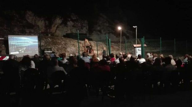 Serata Anxa - Angizia