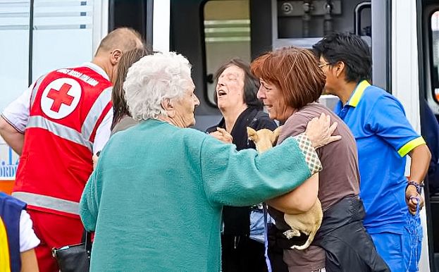 ARQUATA DEL TRONTO, BIMBA MORTA: LA MAMMA SCAMPO' AL SISMA DELL'AQUILA