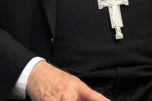 Sacerdote