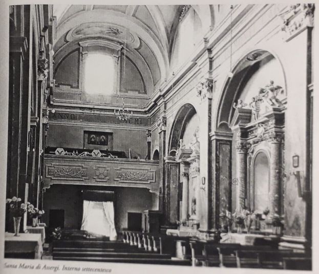 INTERNO SANTA MARIA DEL CARMINE