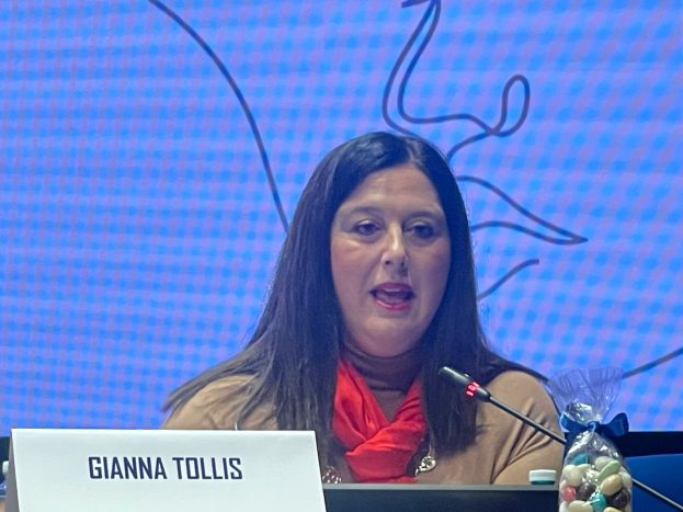 Gianna Tollis