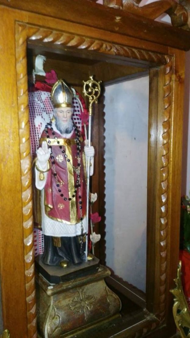 COLLI DI MONTE BOVE,LA PREGHIERA DEL PRIORE DELLA CONFRATERNITA GIUSEPPE SIMEONI A SAN BERARDO