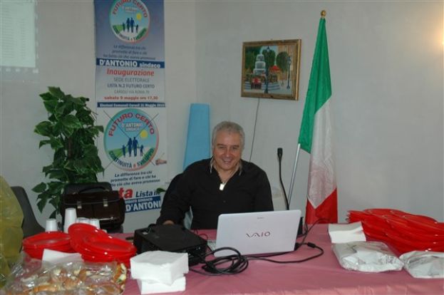 CARSOLI,INAUGURATA LA SEDE ELETTORALE DELLA LISTA "FUTURO CERTO" CON DOMENICO D'ANTONIO