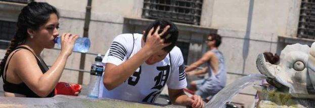 ONDATA DI CALDO.ALLARME IN DIECI CITTA':I CONSIGLI DEL MINISTERO DELLA SALUTE