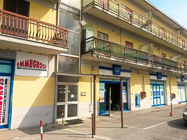 CARSOLI, GIOVANE RAGAZZA ROMENA COLTA DA MALORE PARTORISCE IN CASA GRAZIE ALL'ASSISTENZA DEL PERSONALE DEL 118