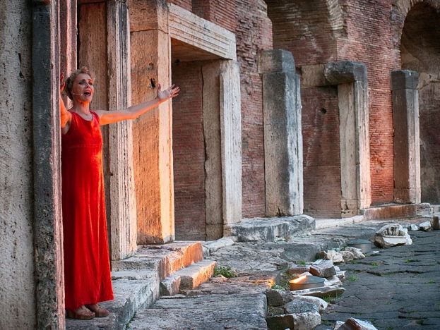 Memorie Antiche_Octavia_Teatro Mobile_via HF4