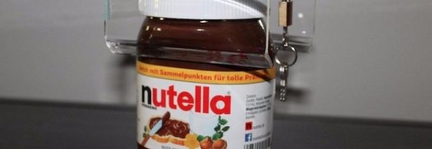 ECCO L'ANTIFURTO PER NON FARSI RUBARE LA NUTELLA: "SU EBAY GIÀ VENDUTI OLTRE MILLE PEZZI"
