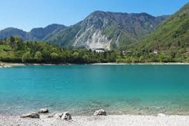 Lago