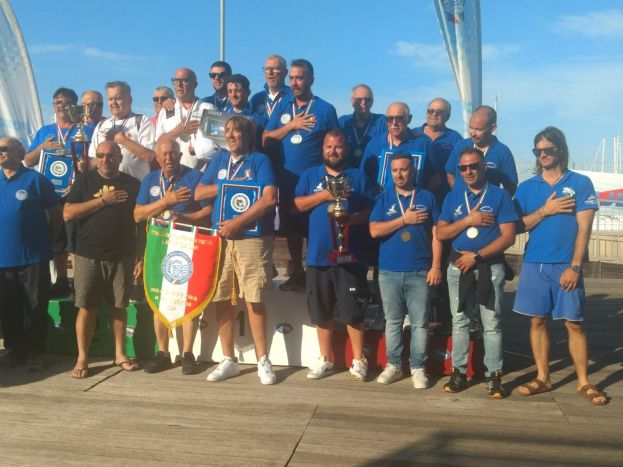 dolphin club - campioni a ravenna