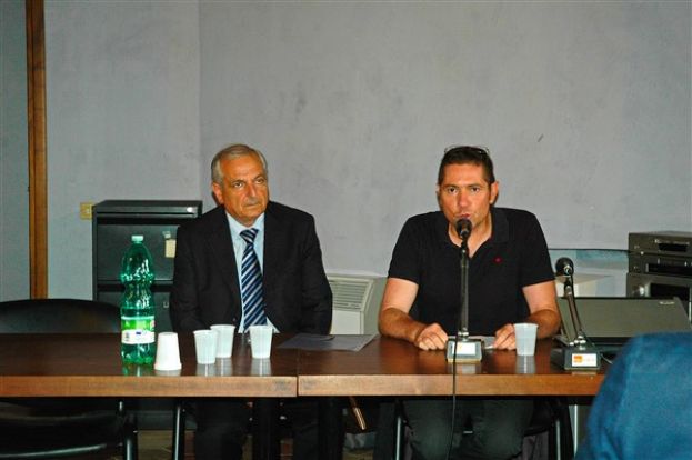 RIOFREDDO, PRIMO INCONTRO DEL PROGETTO TURISTICO “MONTI E LAGHI CARSEOLANI”NELL’AMBITO DELLA MOSTRA” INCOLORE, SULLE FORME DELL’ACQUA”