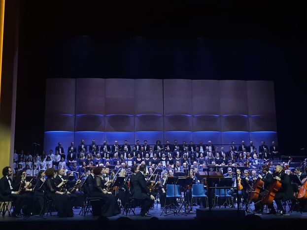 Orchestra e coro del TKOB