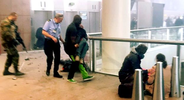 BRUXELLES SOTTO ATTACCO, KAMIKAZE IN AEREOPORTO ED ESPLOSIONI IN METRO: RIVENDICAZIONE DELL'ISIS(ESTERI)