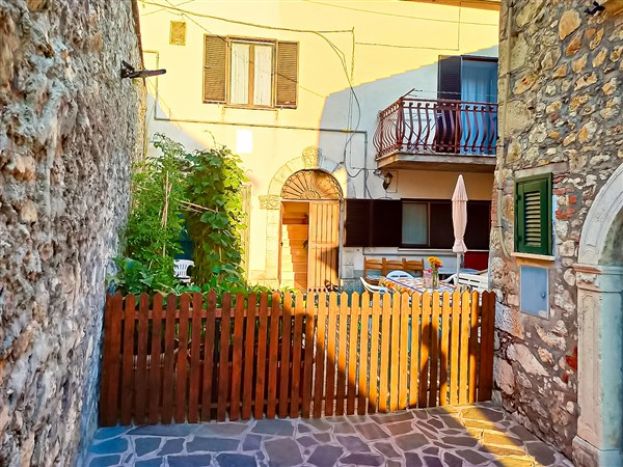 LA CASA DI RITA