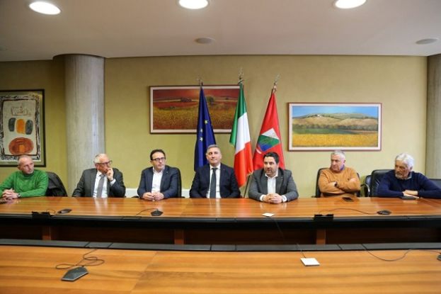 la conferenza stampa di presentazione