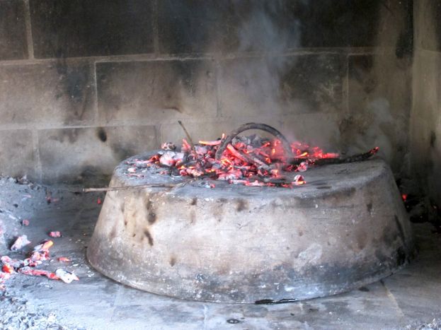 PIZZA SUMMA,LA PIZZA SOTTO IL COPPO