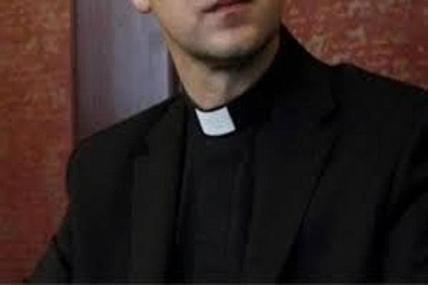 Sacerdote