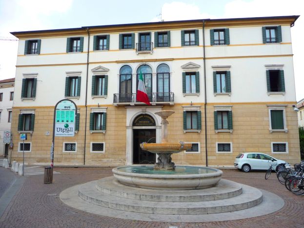Cà Spineda