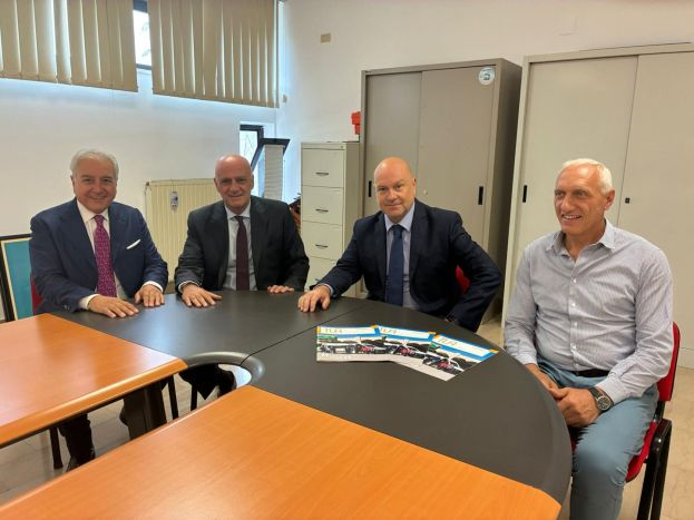 Incontro Tua
