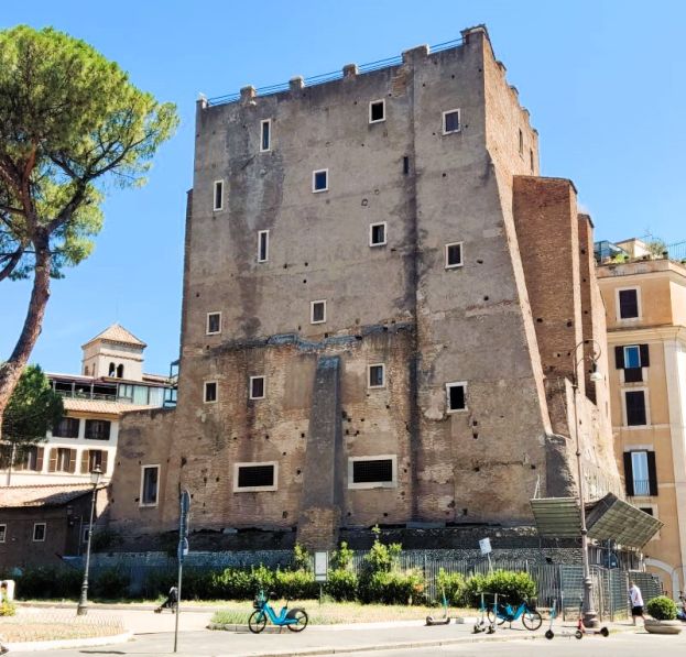 Torre dei Conti, Roma