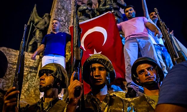 TENTATO GOLPE IN TURCHIA, L'ESPERTO: " UN FLOP MA ERDOGAN NE ESCE INDEBOLITO"