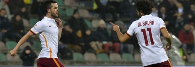 ROMA , SALAH E FARAONE :2-0 AL SASSUOLO .BERARDI FALLISCE UN RIGORE NEI MINUTI DI RECUPERO